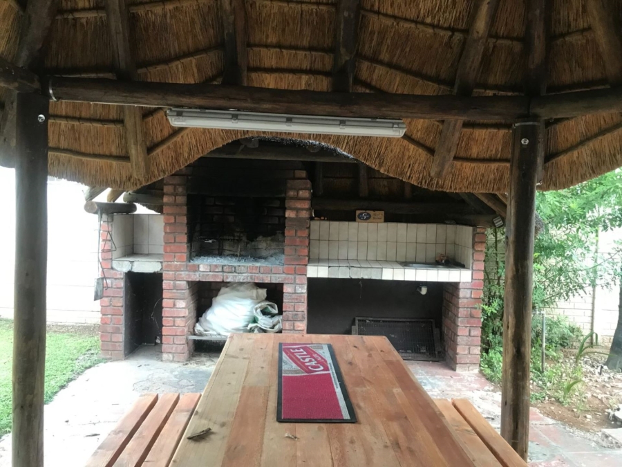 4 Bedroom Property for Sale in Middelpos Northern Cape